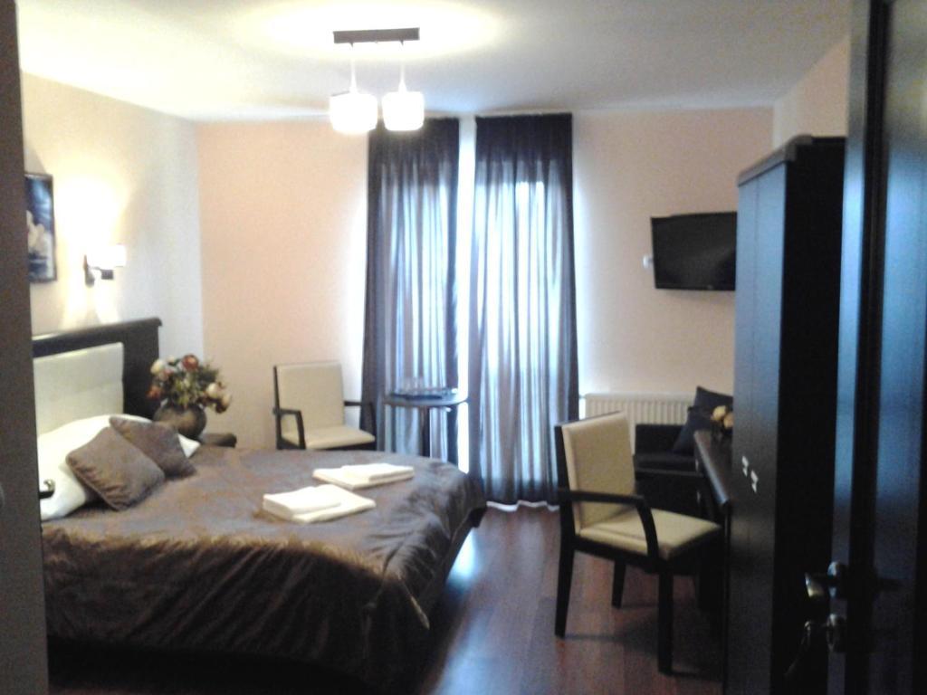 Hotel Skarpa Sejny Luaran gambar